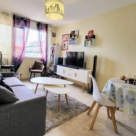 Wehost Etoile De 2lits 4pers A Pied Ницца