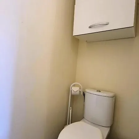 Wehost Etoile De 2lits 4pers A Pied * Ницца